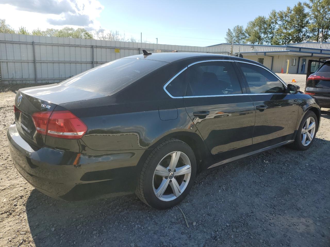 2014 Volkswagen Passat Se vin: 1VWBT7A36EC064144