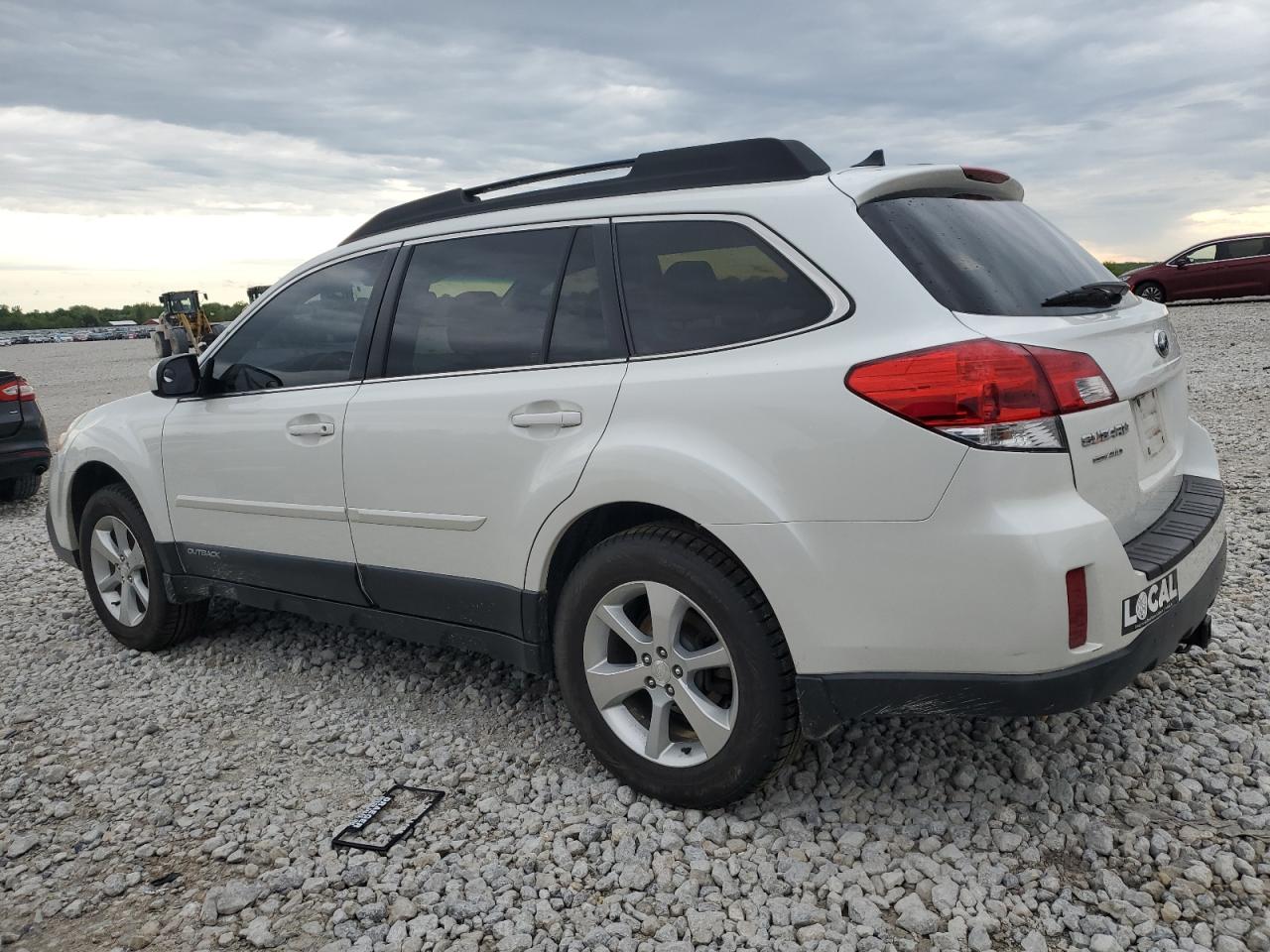 4S4BRCKC3E3232181 2014 Subaru Outback 2.5I Limited