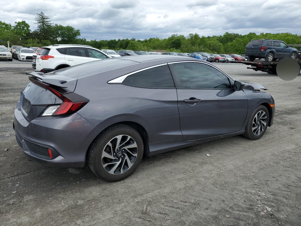 2HGFC4B53JH304102 2018 Honda Civic Lx