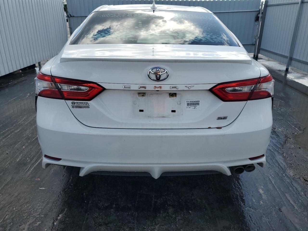 4T1G11AK2LU900232 2020 Toyota Camry Se