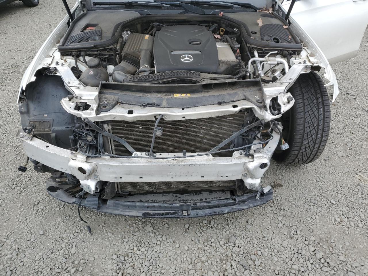 WDDZF4JB5JA372691 2018 Mercedes-Benz E 300