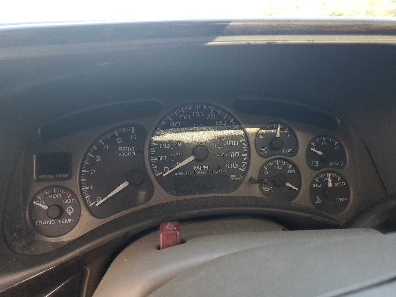 1GKEK63U32J173904 2002 GMC Denali