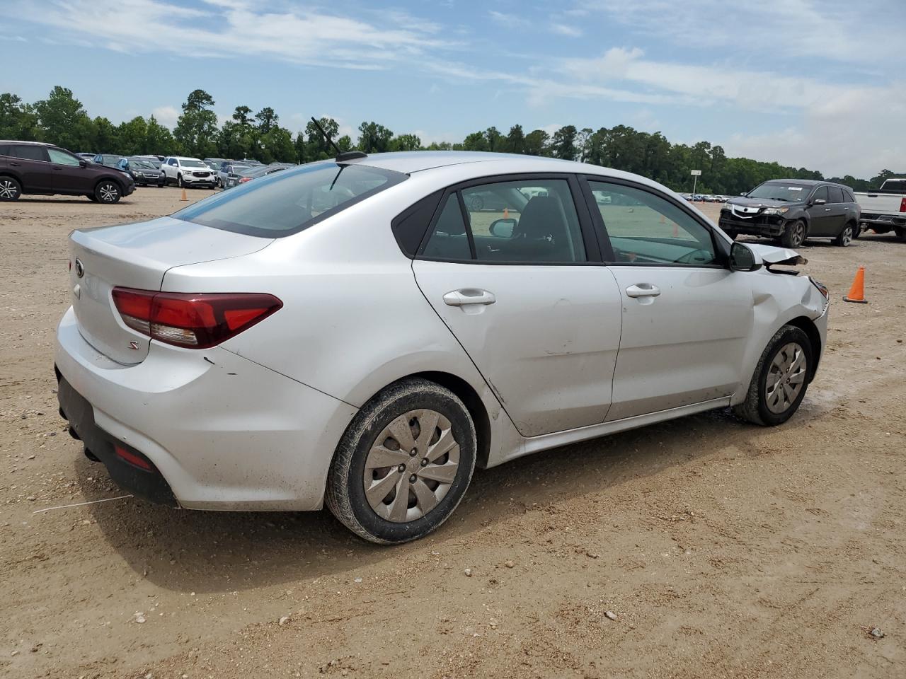 3KPA24ABXJE078705 2018 Kia Rio Lx