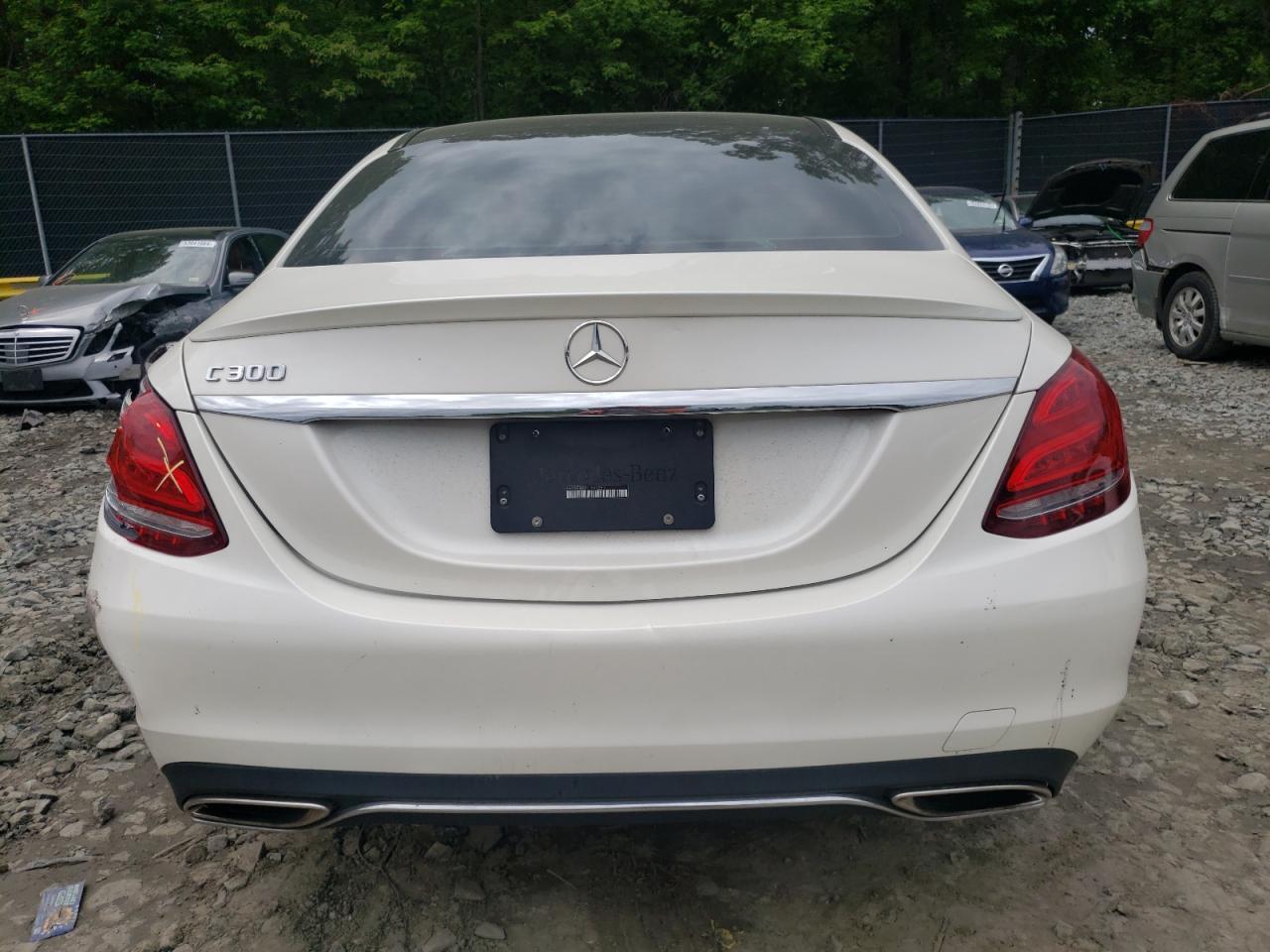 55SWF4JB2JU261051 2018 Mercedes-Benz C 300