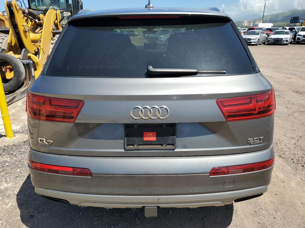 WA1LAAF72HD012718 2017 Audi Q7 Premium Plus