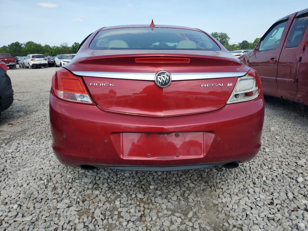 2G4GT5GV8C9215295 2012 Buick Regal Premium