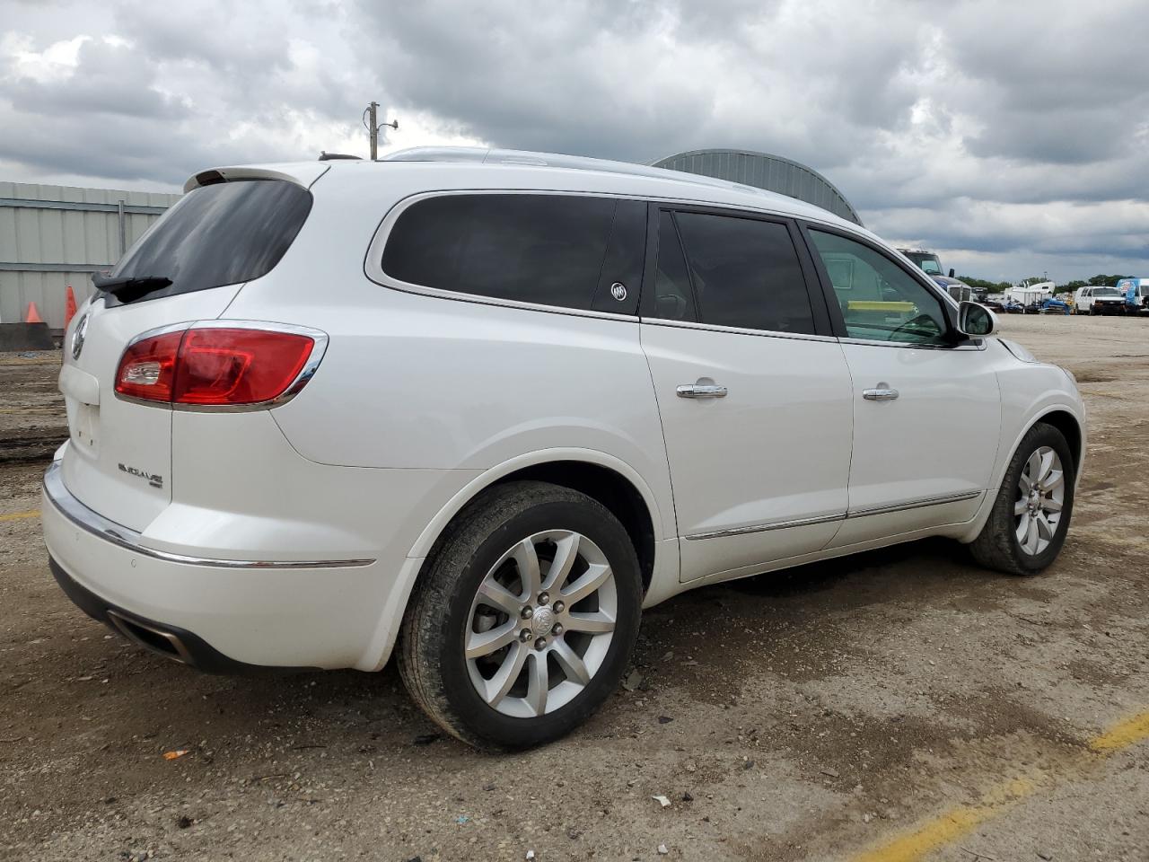 2016 Buick Enclave vin: 5GAKVCKD8GJ303738