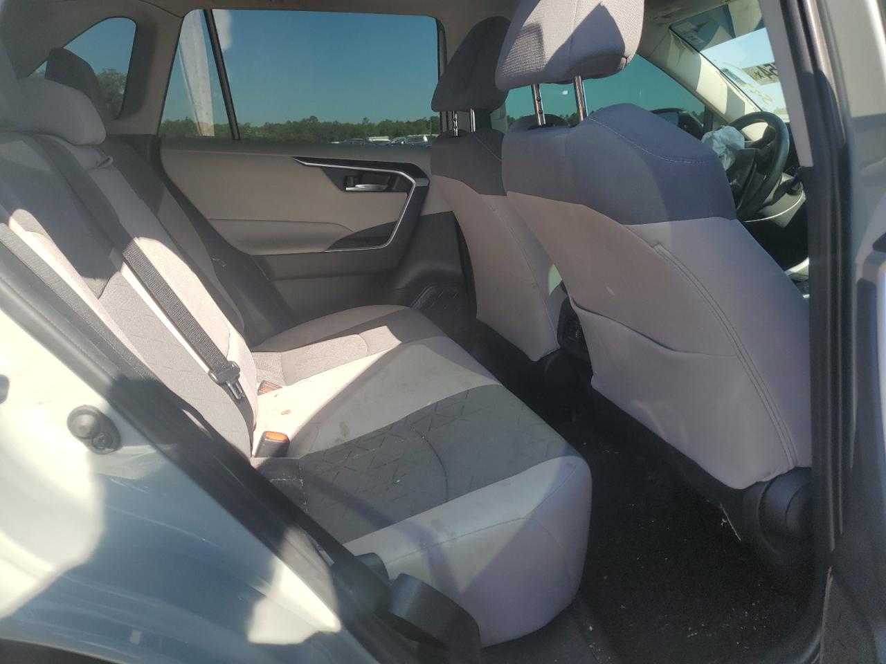 2T3W1RFV7NW216347 2022 Toyota Rav4 Xle