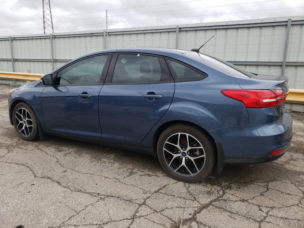 2018 Ford Focus Sel vin: 1FADP3H2XJL209787