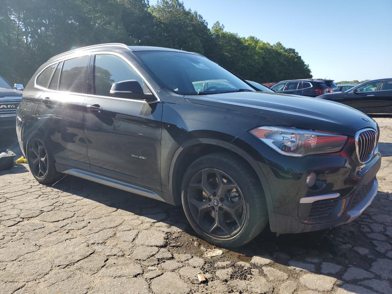 WBXHT3C31J5K28193 2018 BMW X1 xDrive28I