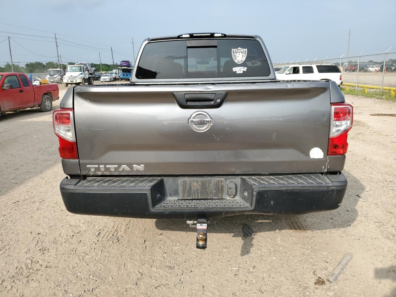 1N6AA1EKXHN548861 2017 Nissan Titan S