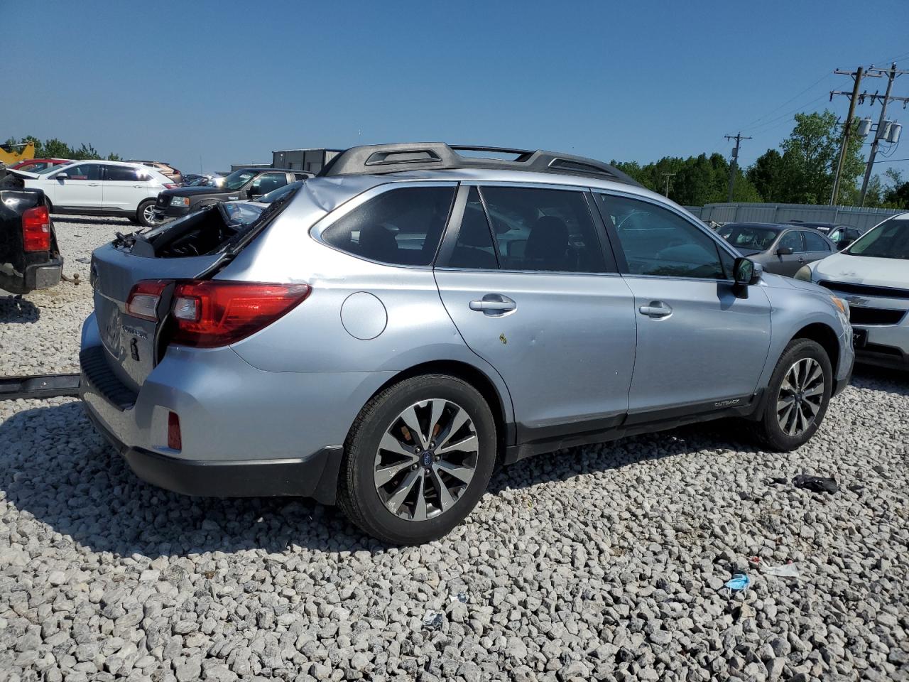 4S4BSBNC8F3267195 2015 Subaru Outback 2.5I Limited