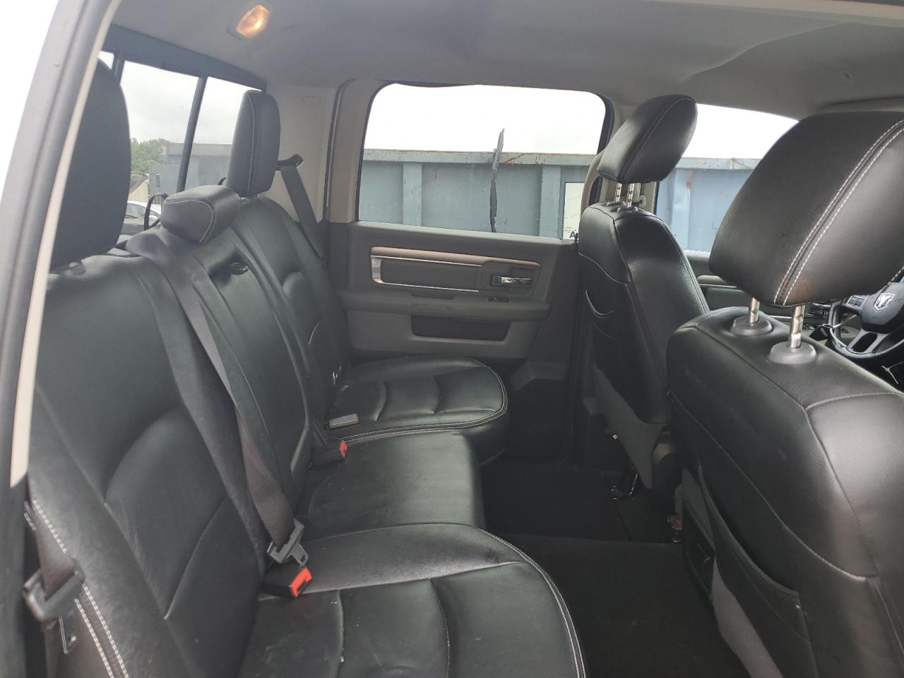 3C6RR7LT7JG123195 2018 Ram 1500 Slt