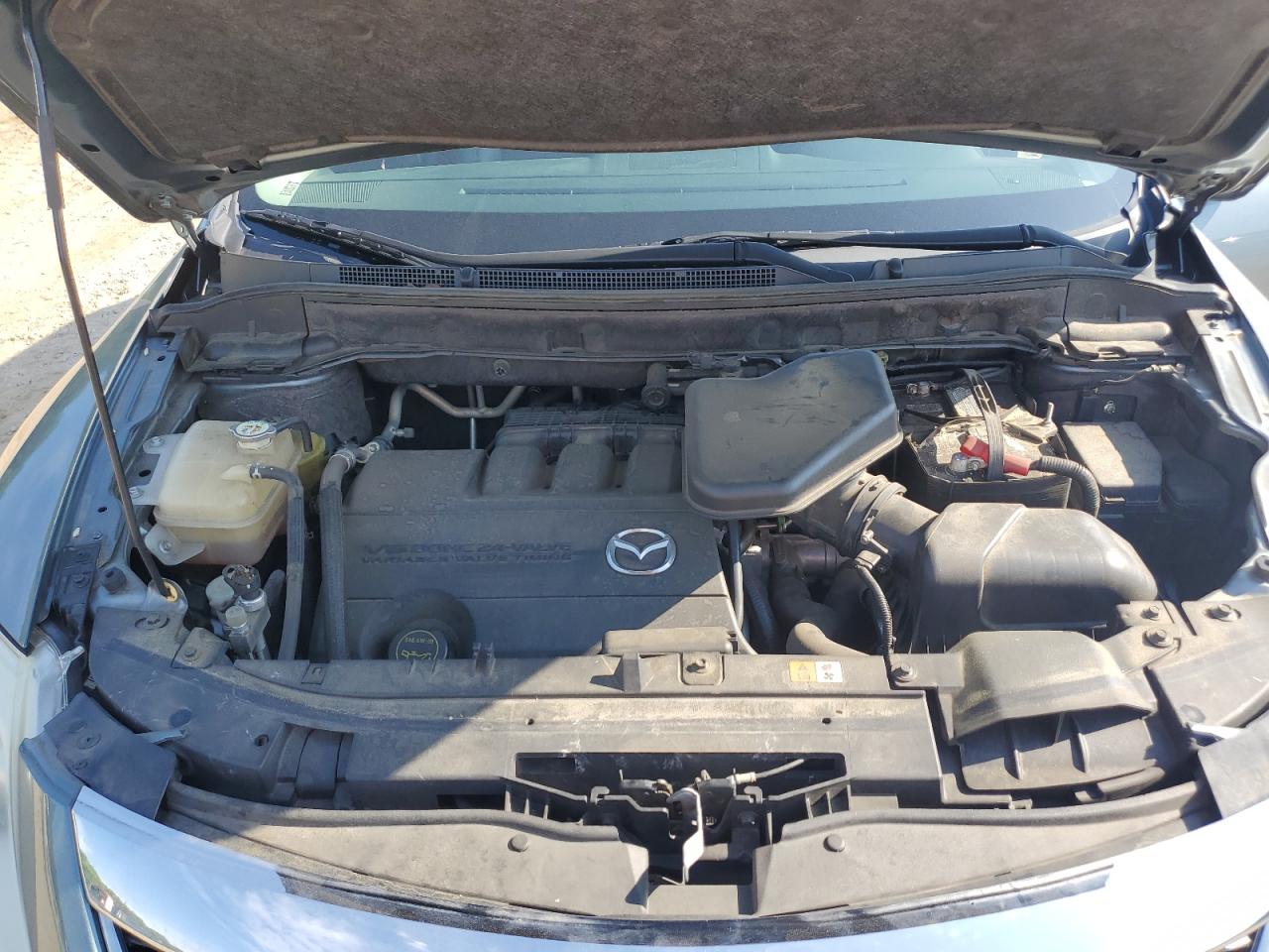 JM3TB2CA8B0330258 2011 Mazda Cx-9