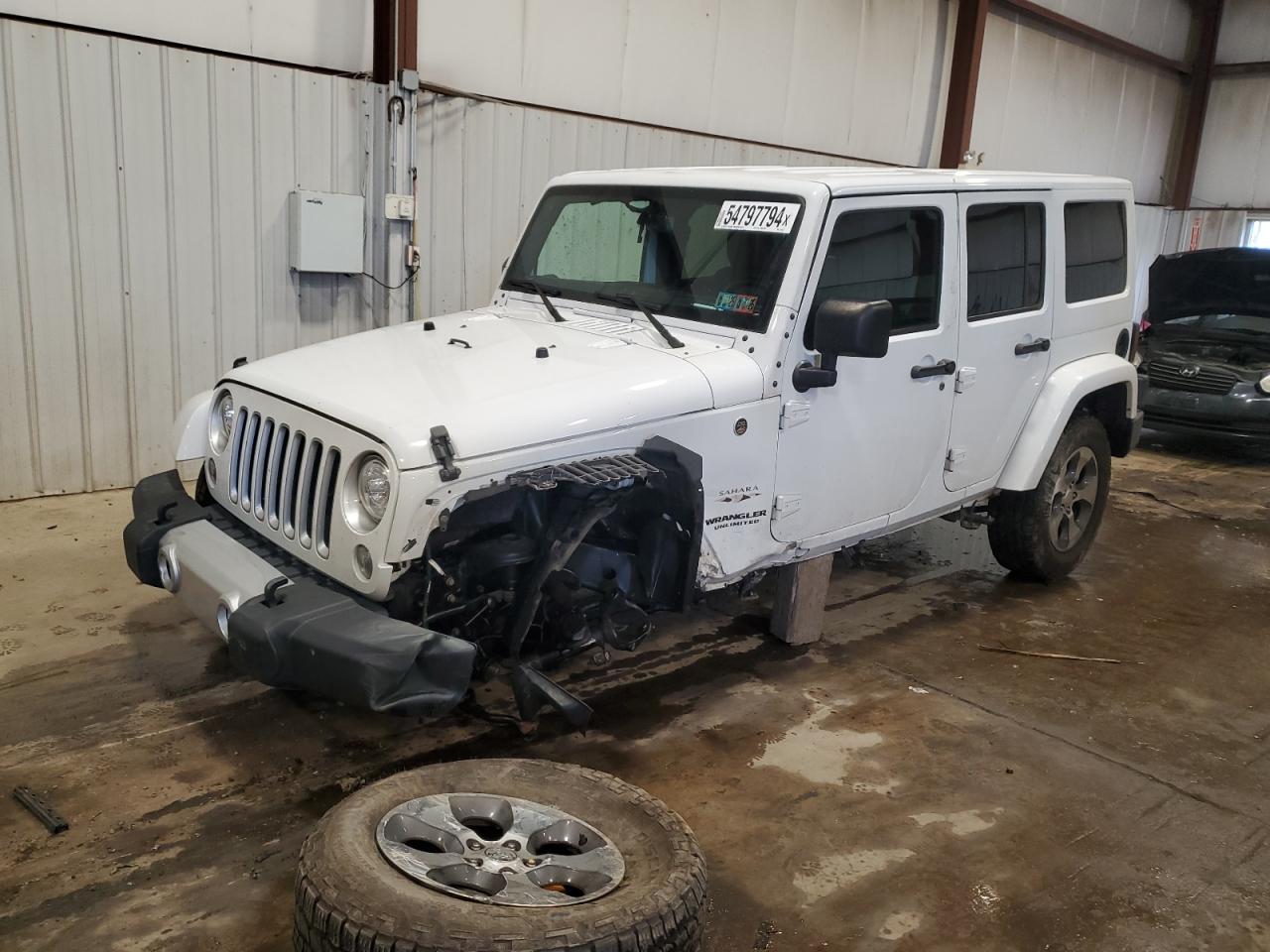 1C4HJWEG1HL733726 2017 Jeep Wrangler Unlimited Sahara