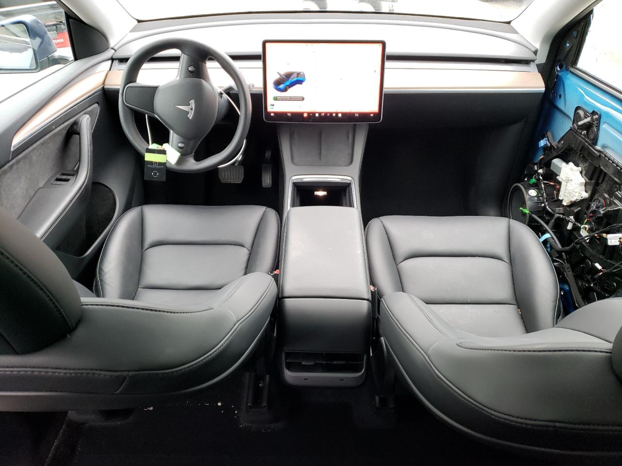 7SAYGDEEXPF607211 2023 Tesla Model Y