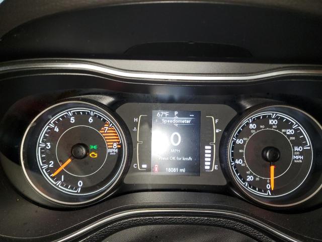 2019 Jeep Grand Cherokee - Image 9