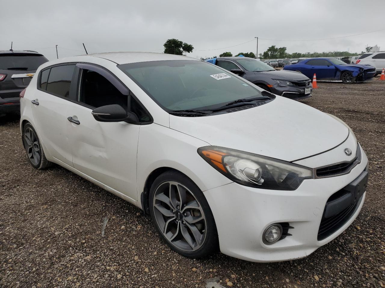 KNAFZ5A30F5271672 2015 Kia Forte Sx