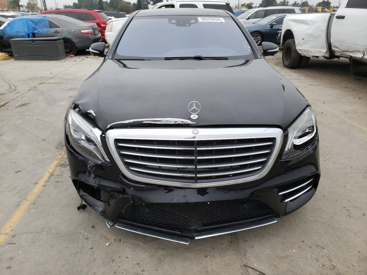 2018 Mercedes-Benz S 560 vin: WDDUG8DB4JA419445