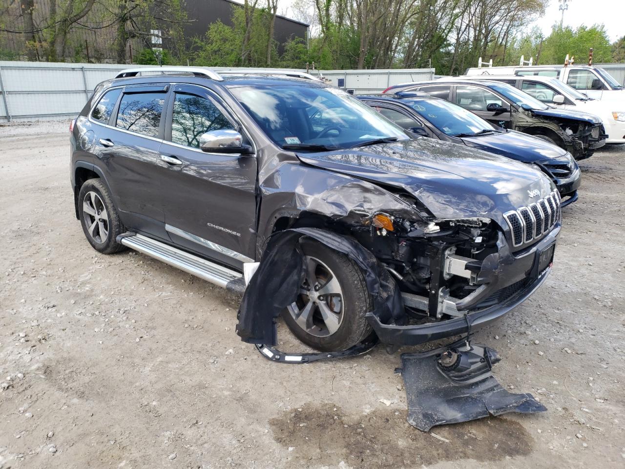 1C4PJMDN5KD257465 2019 Jeep Cherokee Limited