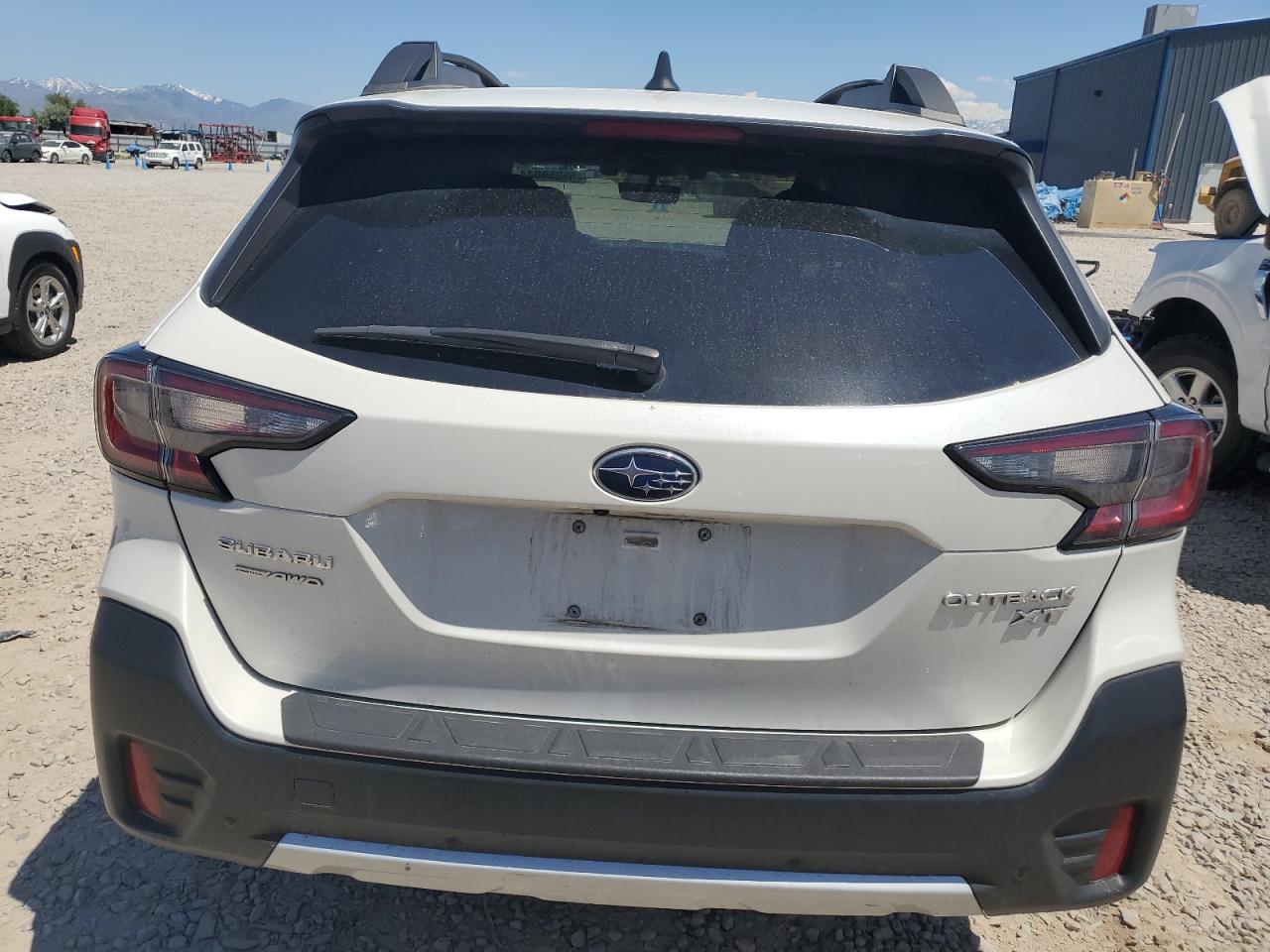 4S4BTGNDXL3172443 2020 Subaru Outback Limited Xt