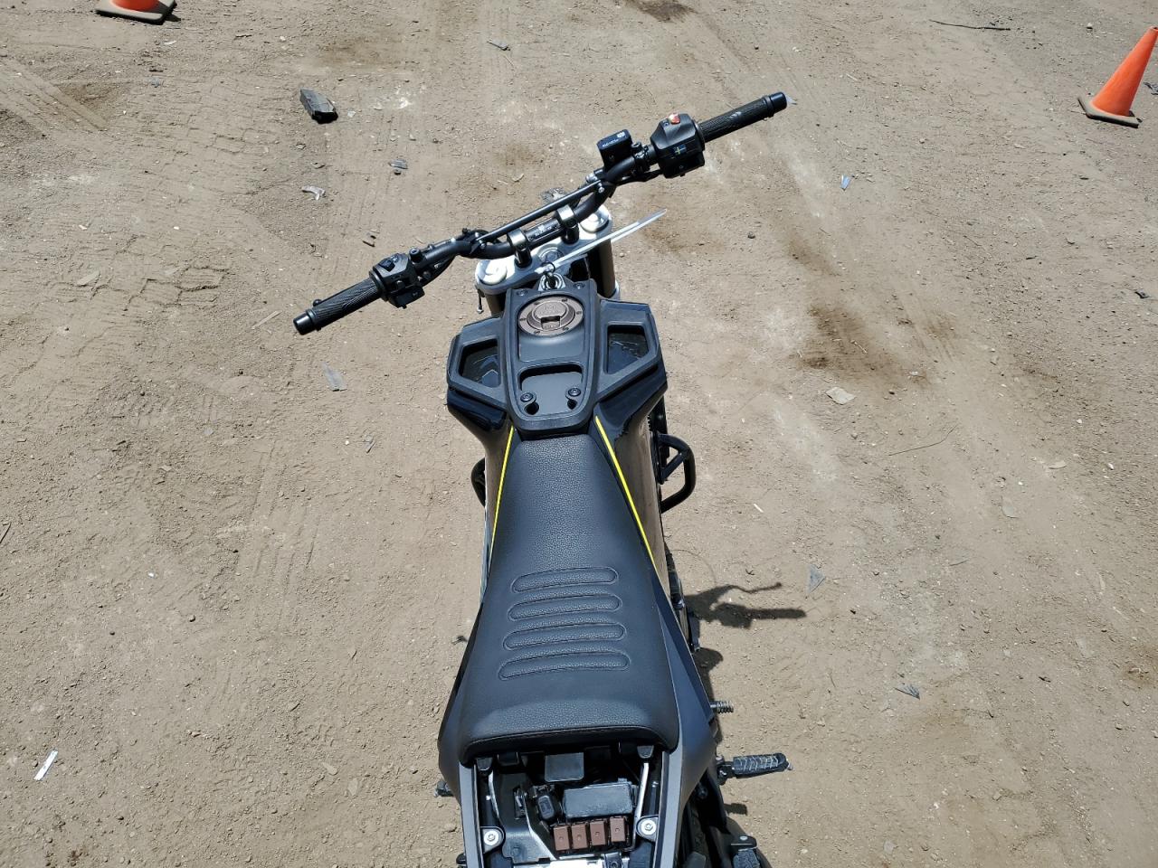 VBKUNJ405KM268698 2019 Husqvarna Svartpilen 401