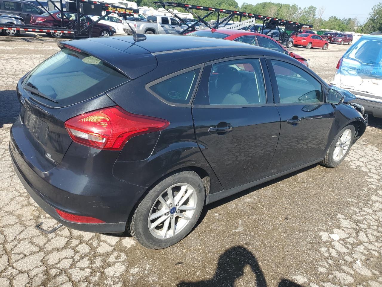 2015 Ford Focus Se vin: 1FADP3K24FL234605