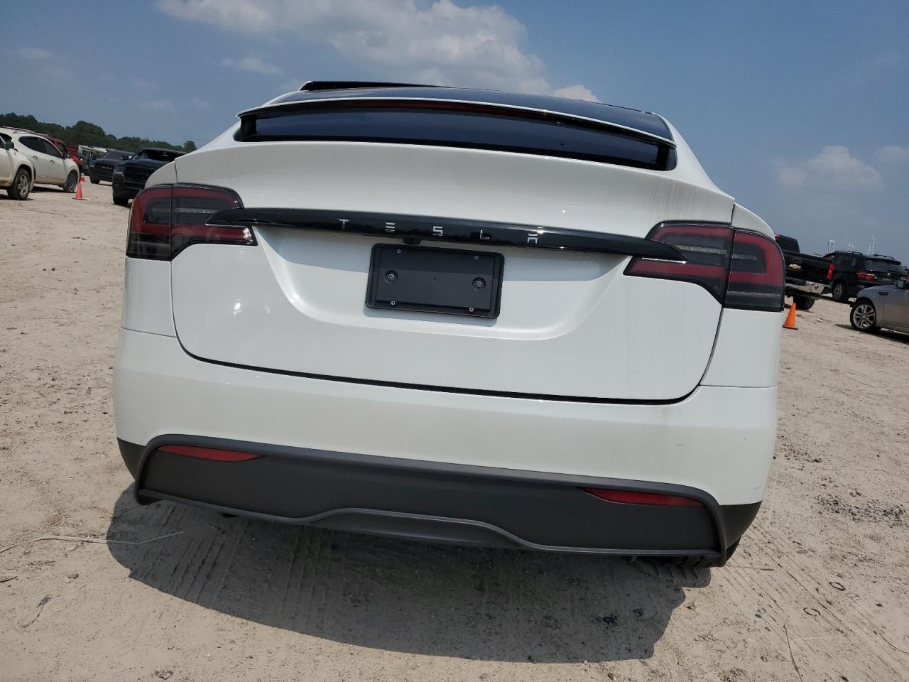 7SAXCAE55RF442788 2024 Tesla Model X