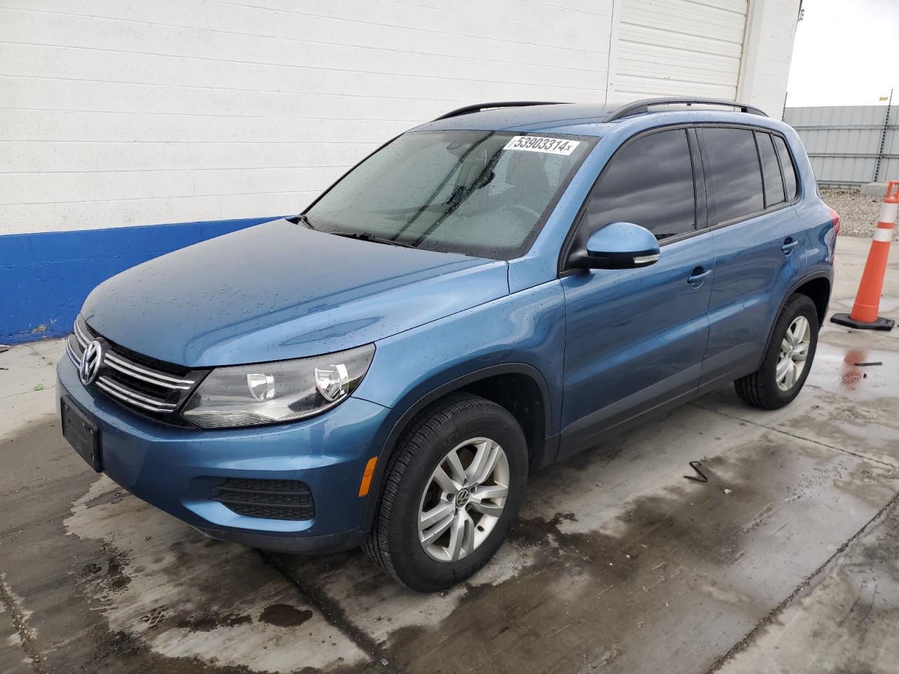 2017 Volkswagen Tiguan S vin: WVGAV7AX0HK002210