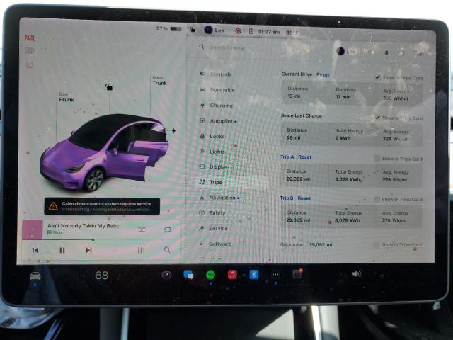 5YJYGDEE5LF044964 Tesla Model Y  9