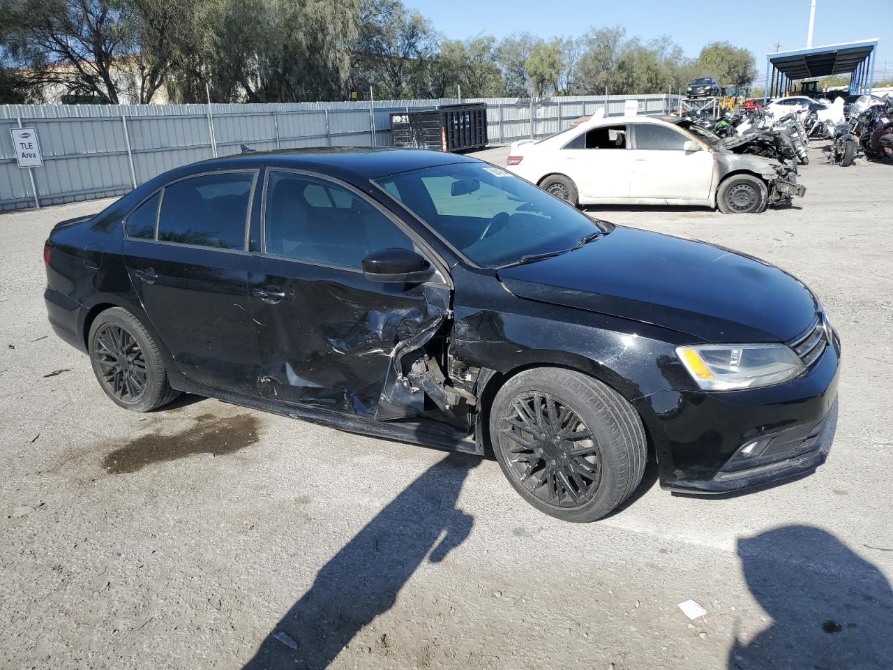 2016 Volkswagen Jetta Sport vin: 3VWD17AJ4GM249775