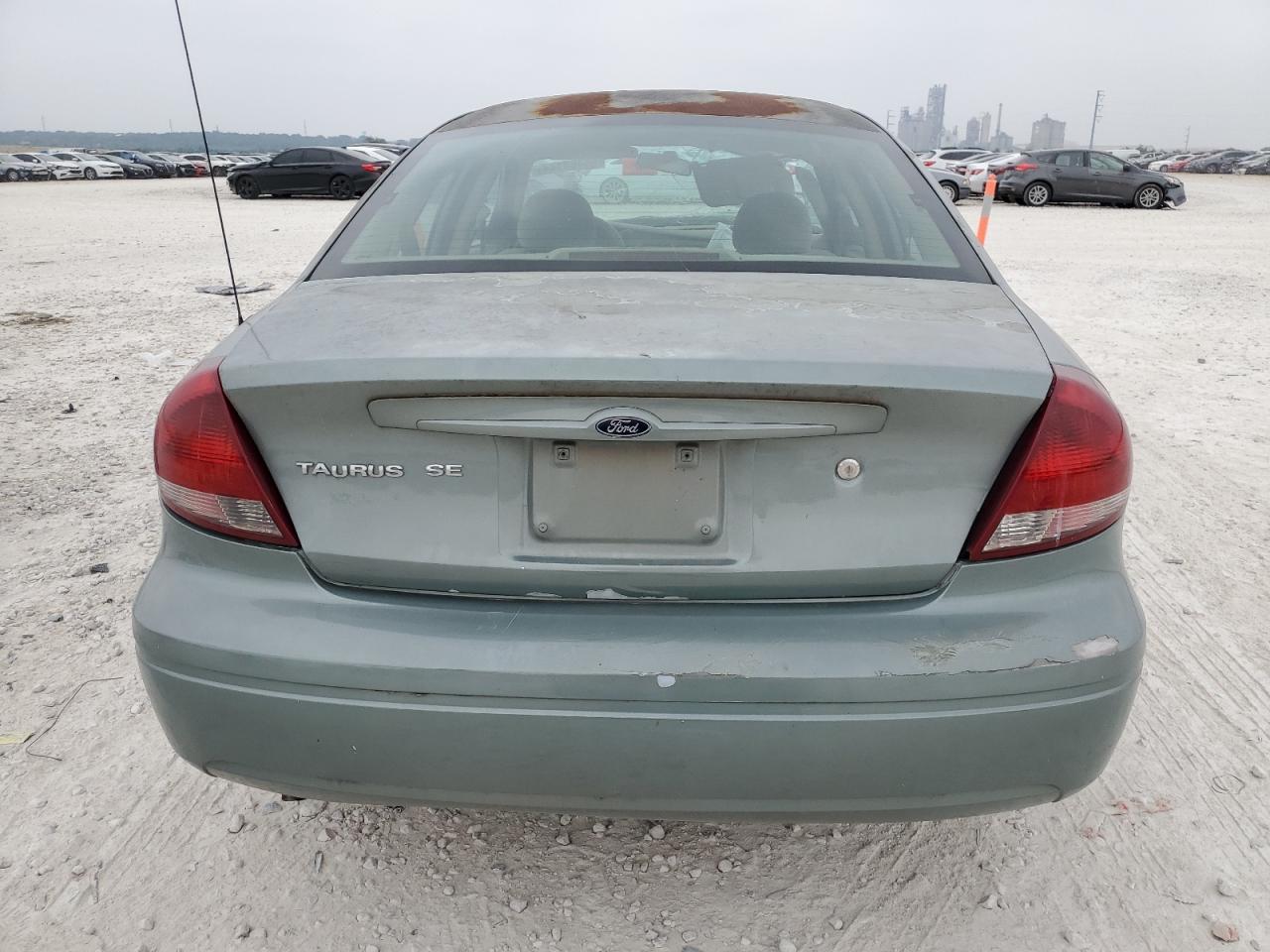 1FAFP53U47A215232 2007 Ford Taurus Se