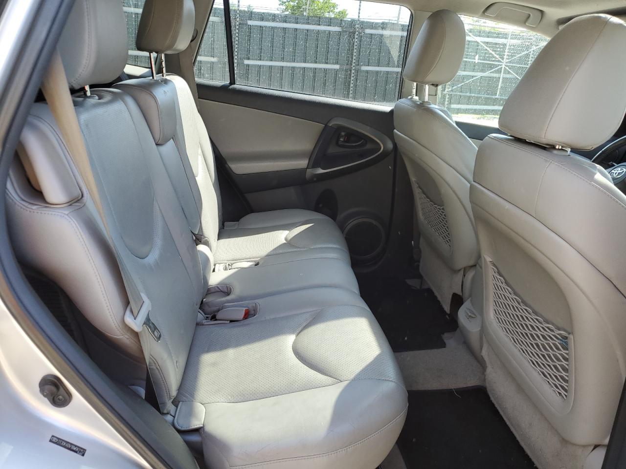 2T3DK4DV1BW062157 2011 Toyota Rav4 Limited