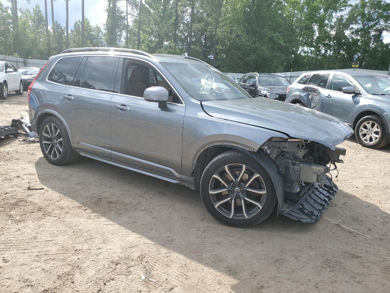 2017 Volvo Xc90 T6 vin: YV4A22PK7H1144911