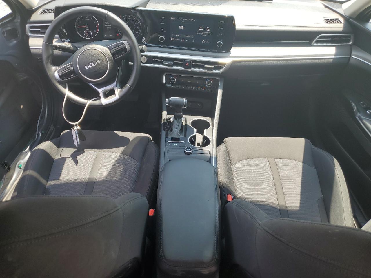 5XXG14J28NG087607 2022 Kia K5 Lxs