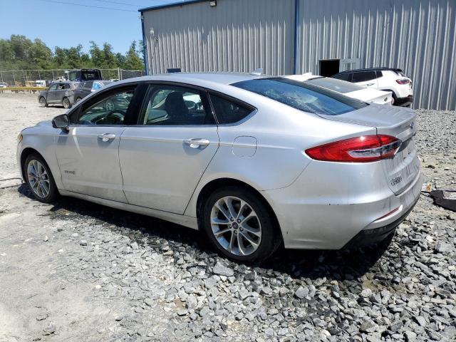 VIN 3FA6P0LU3KR163092 2019 Ford Fusion, SE no.2