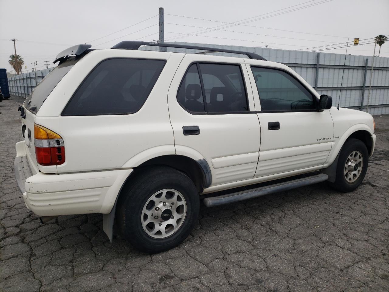 4S2CK58W2W4367789 1998 Isuzu Rodeo S