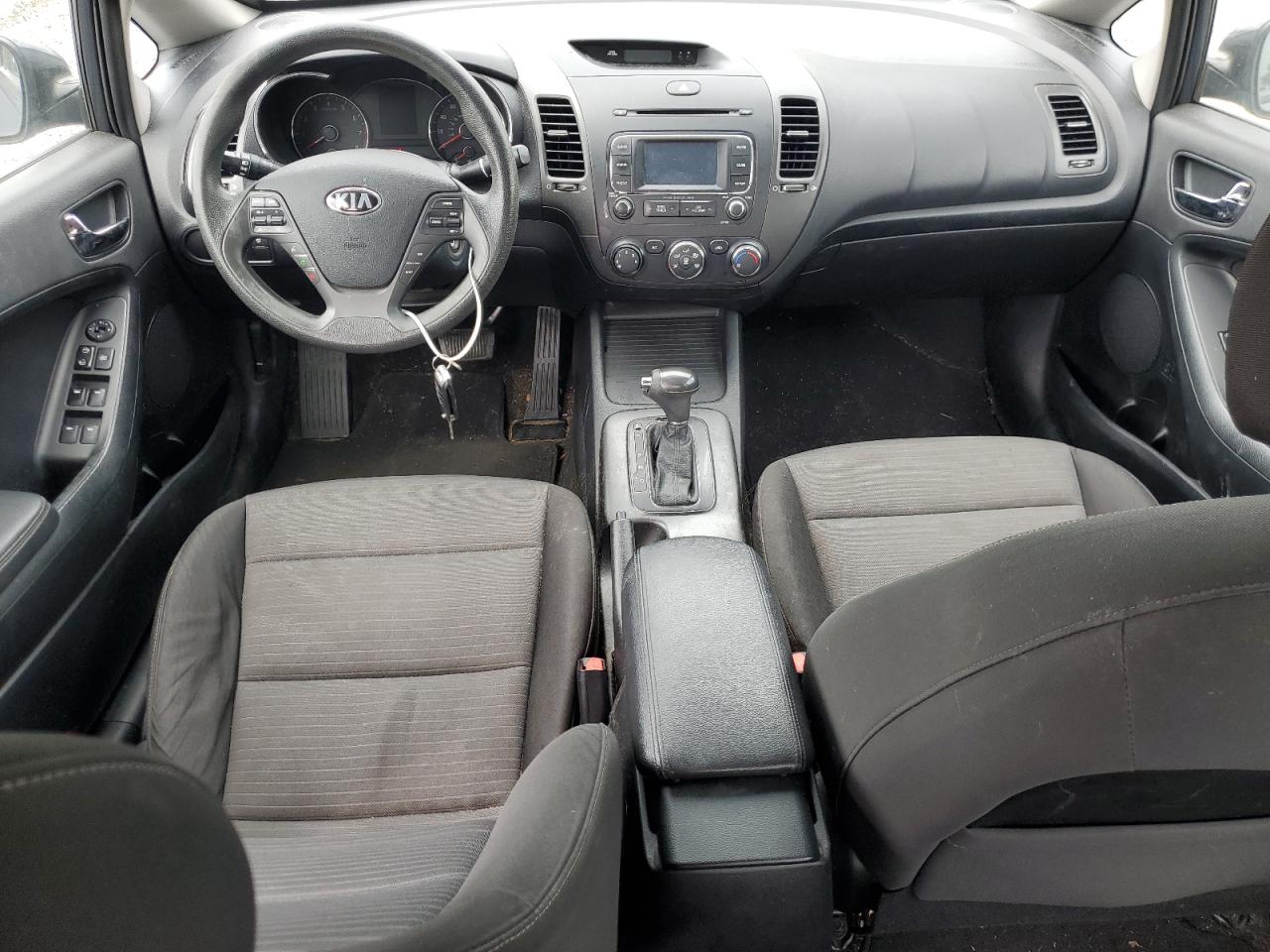 KNAFX4A69G5525987 2016 Kia Forte Lx