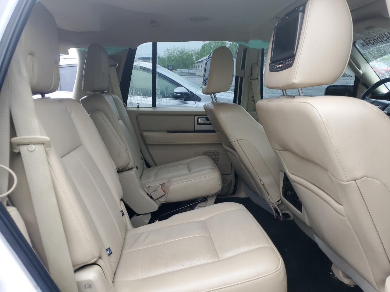 1FMJU1KT1HEA10861 2017 Ford Expedition Limited