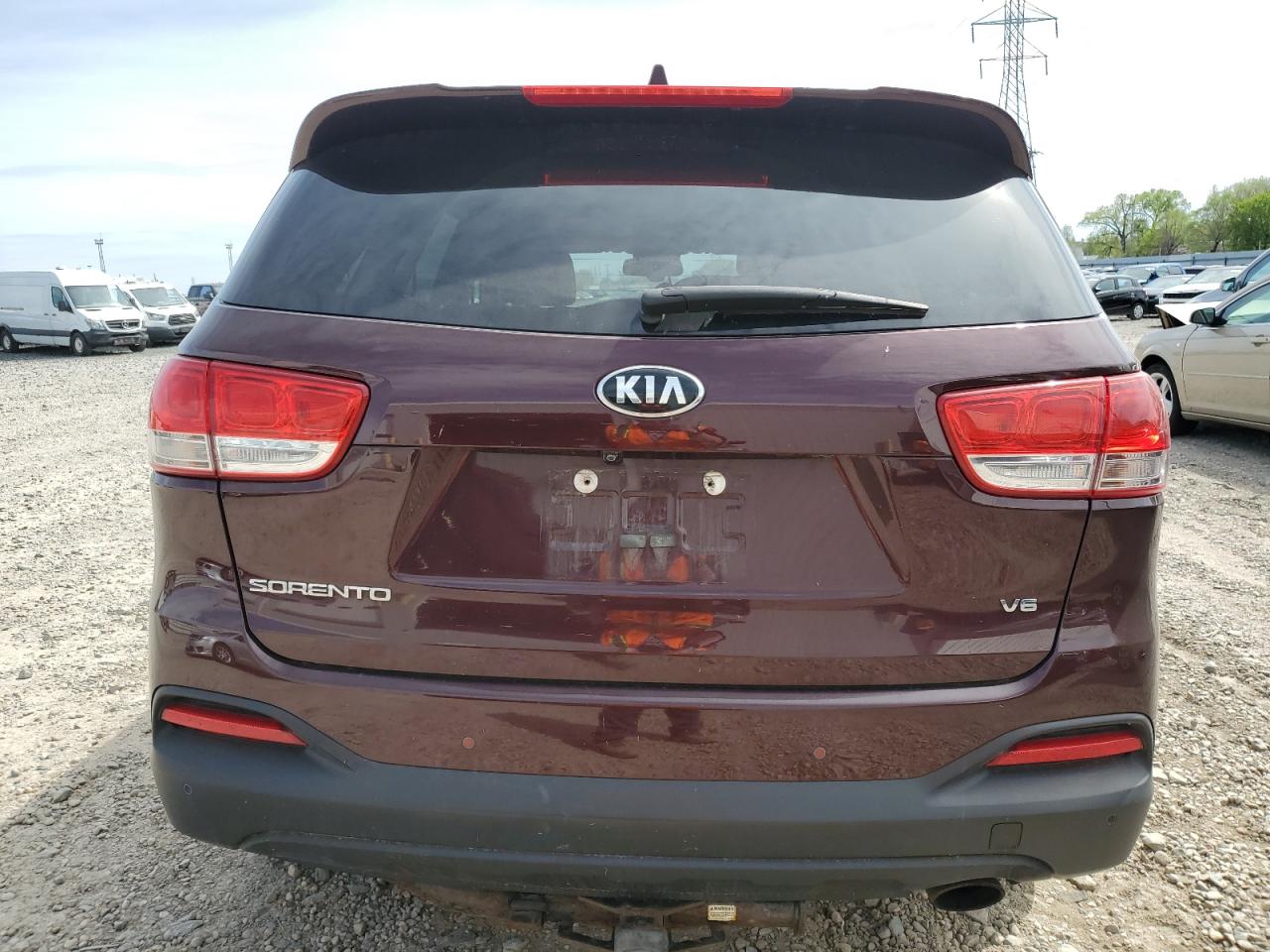 5XYPGDA50HG200264 2017 Kia Sorento Lx