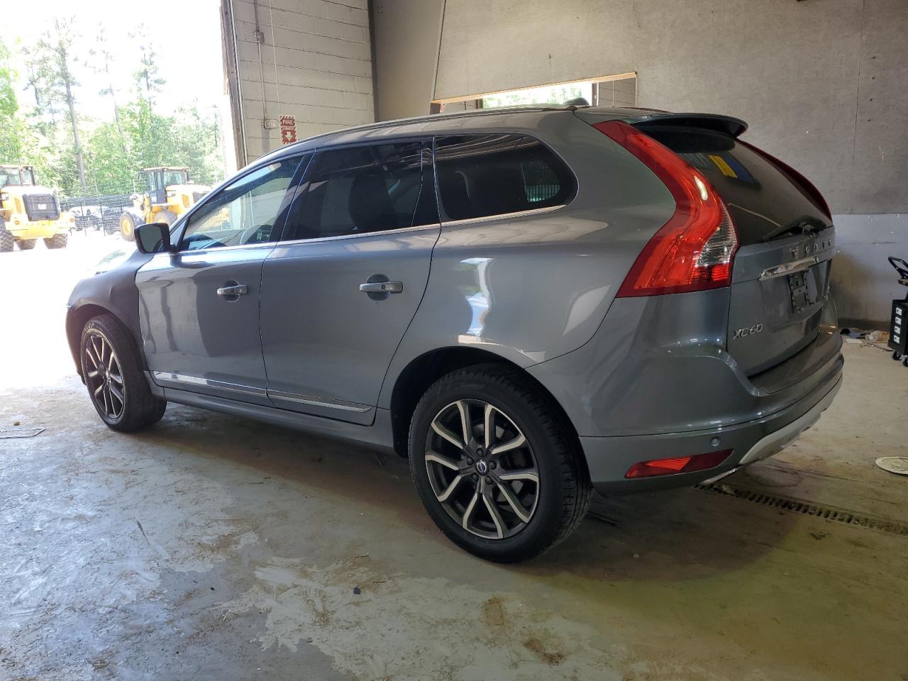 YV449MRR4H2111812 2017 Volvo Xc60 T6 Dynamic