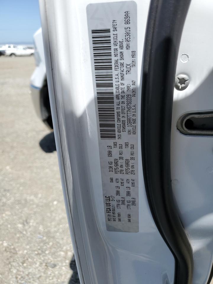 1C6RR7TT7HS792229 2017 Ram 1500 Slt