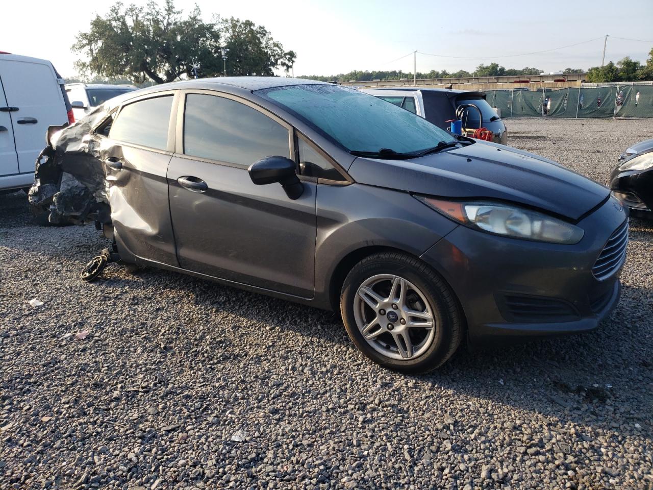 3FADP4BJ4HM130209 2017 Ford Fiesta Se