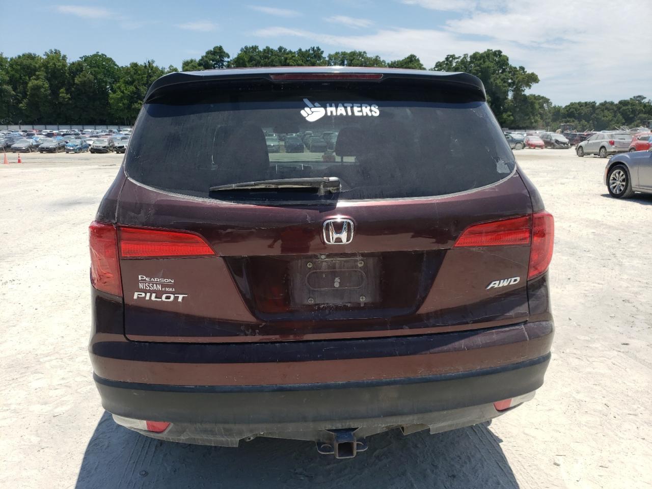 5FNYF6H17HB006277 2017 Honda Pilot Lx