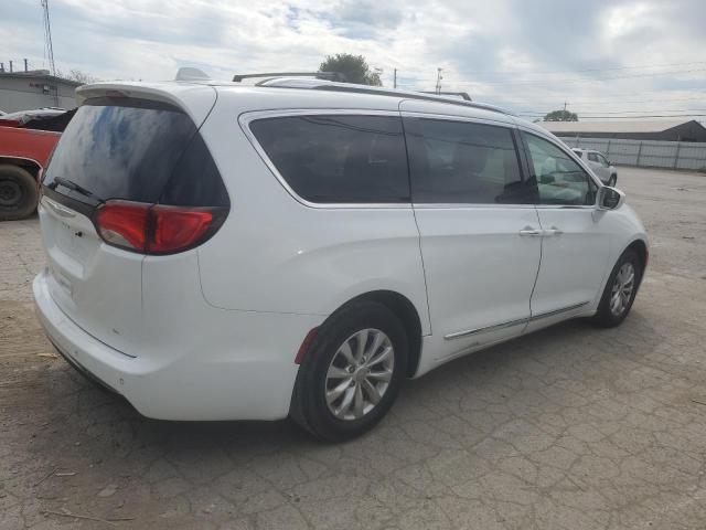 2018 Chrysler Pacifica Touring L VIN: 2C4RC1BG4JR142552 Lot: 54880504