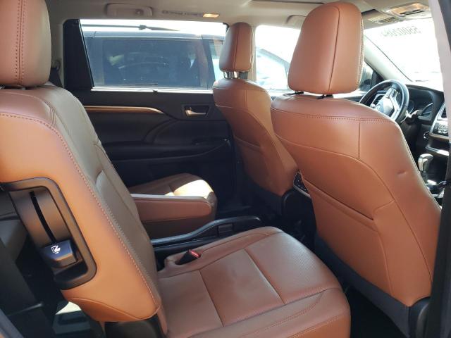 2017 TOYOTA HIGHLANDER - 5TDDZRFH7HS440203