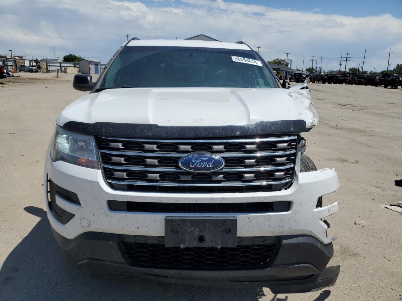 2017 Ford Explorer vin: 1FM5K8B84HGD23080