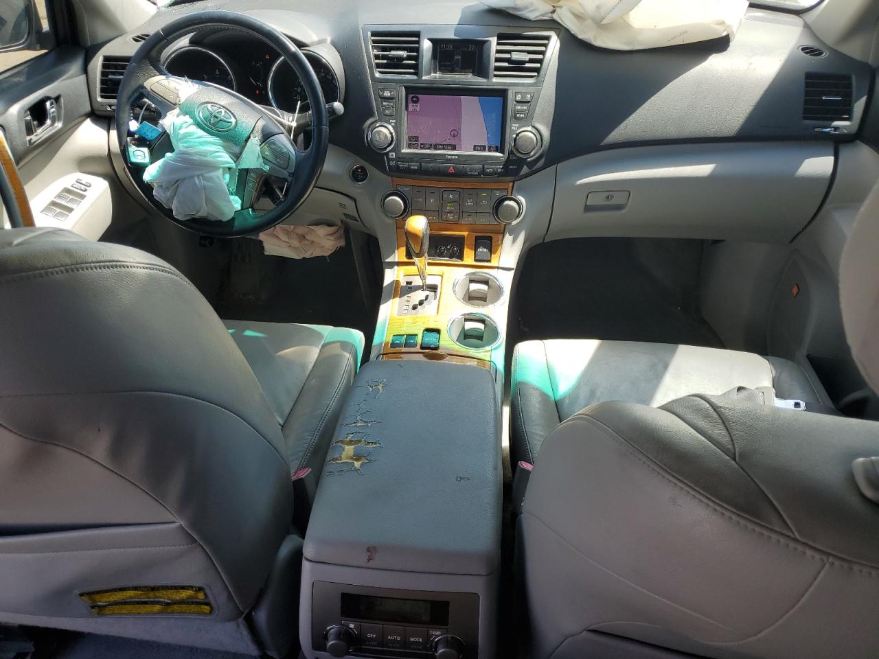 JTEJW3EH6A2037879 2010 Toyota Highlander Hybrid Limited