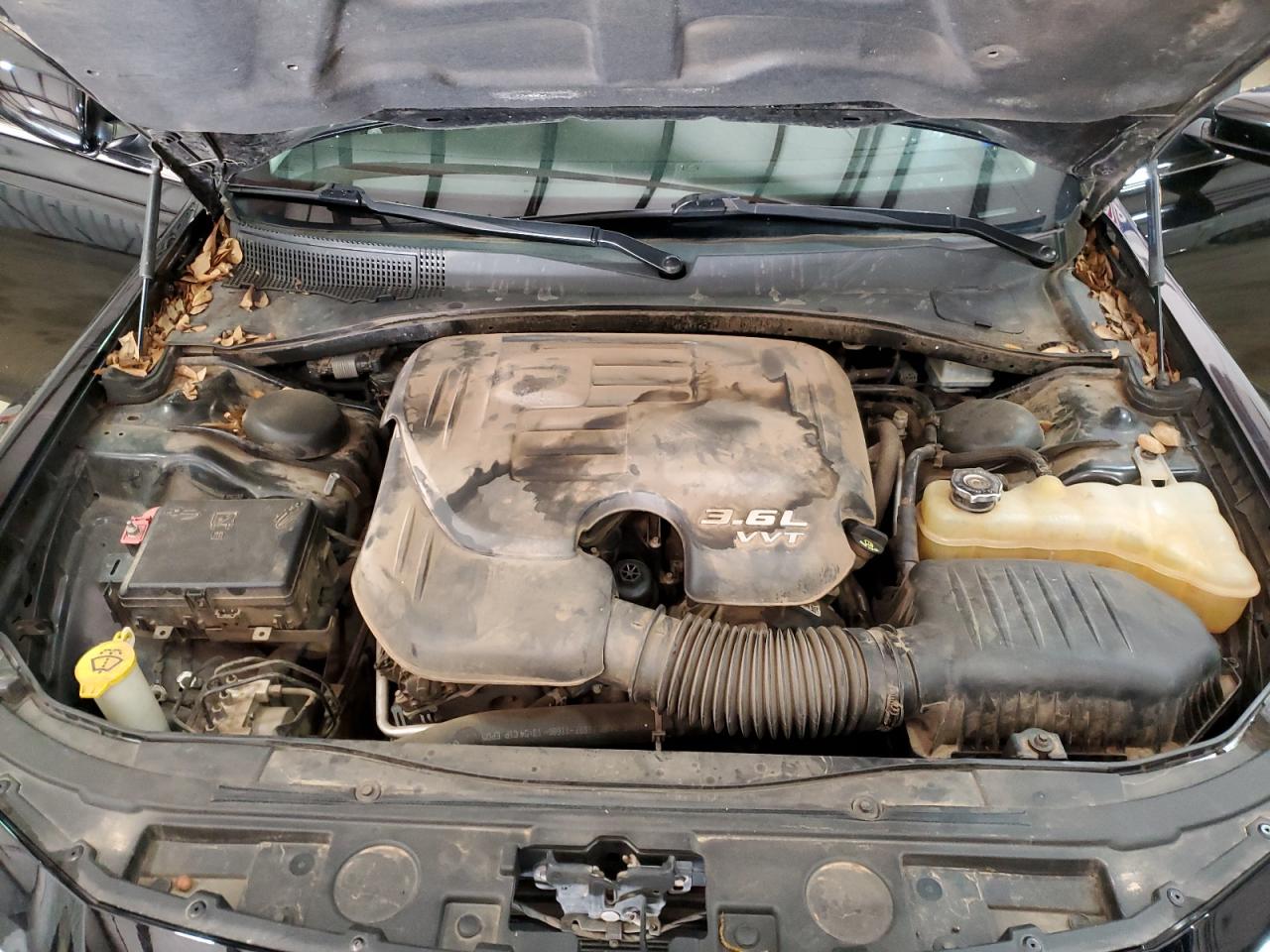 2C3CCAAG8JH160151 2018 Chrysler 300 Touring