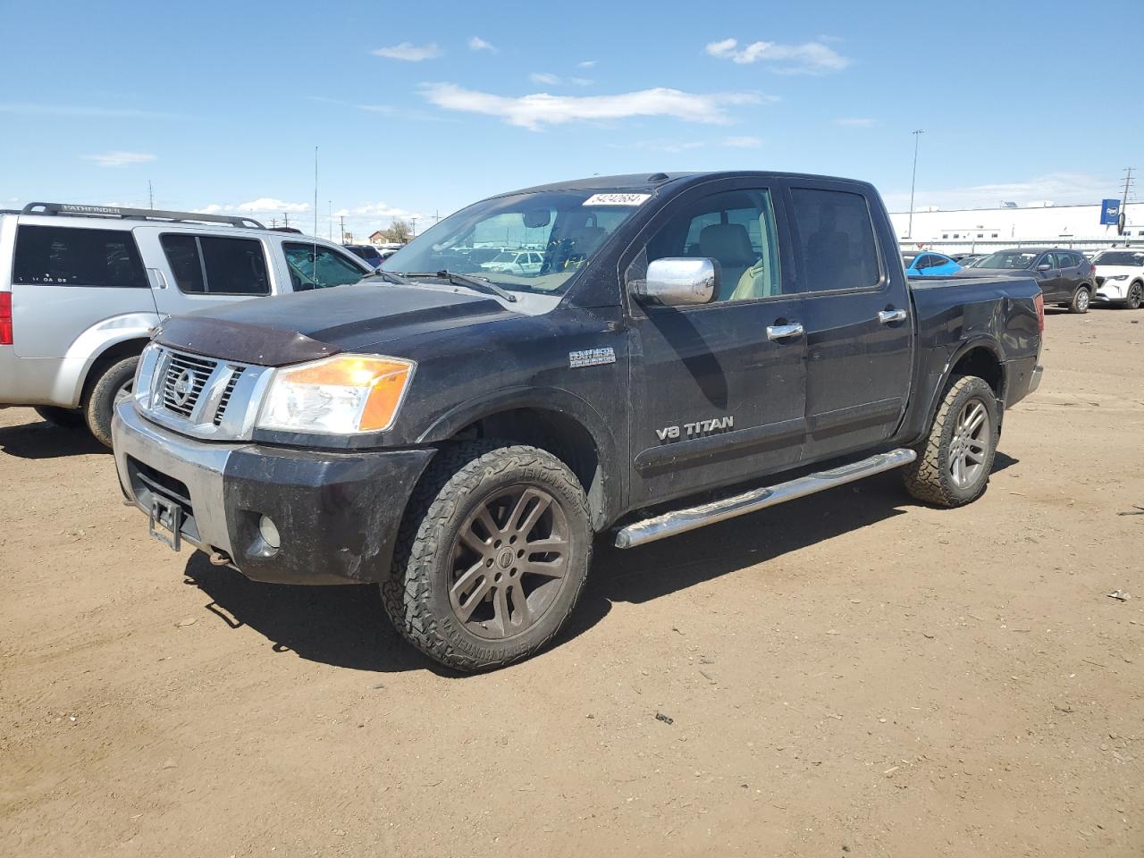 1N6BA0EC7BN301571 2011 Nissan Titan S